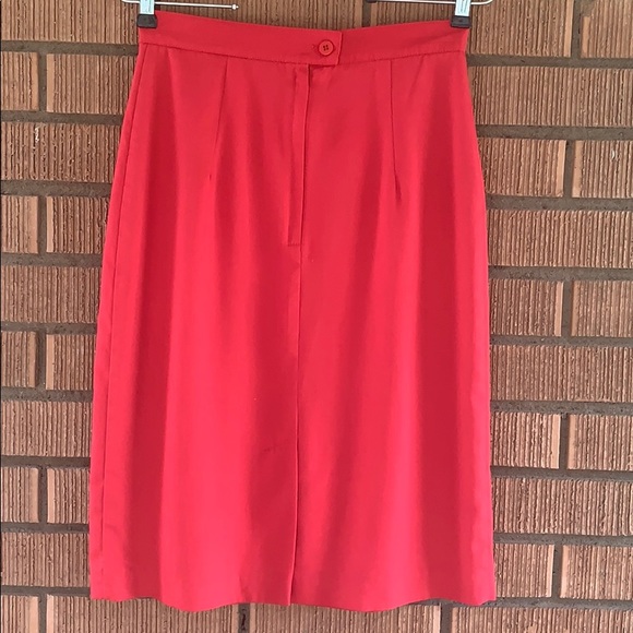 AFOLFO INTERNATIONAL RED PENCIL SKIRT - Picture 3 of 8